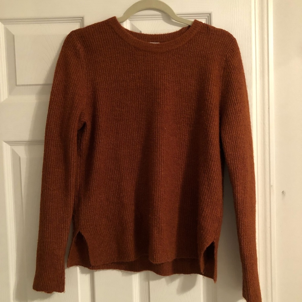 EUC old navy sweater